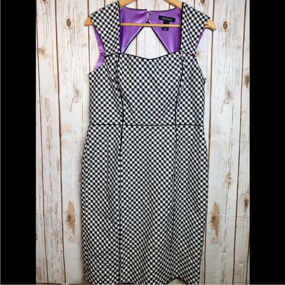 WHBM 🍒 Black Gingham Belted Pencil Dress
